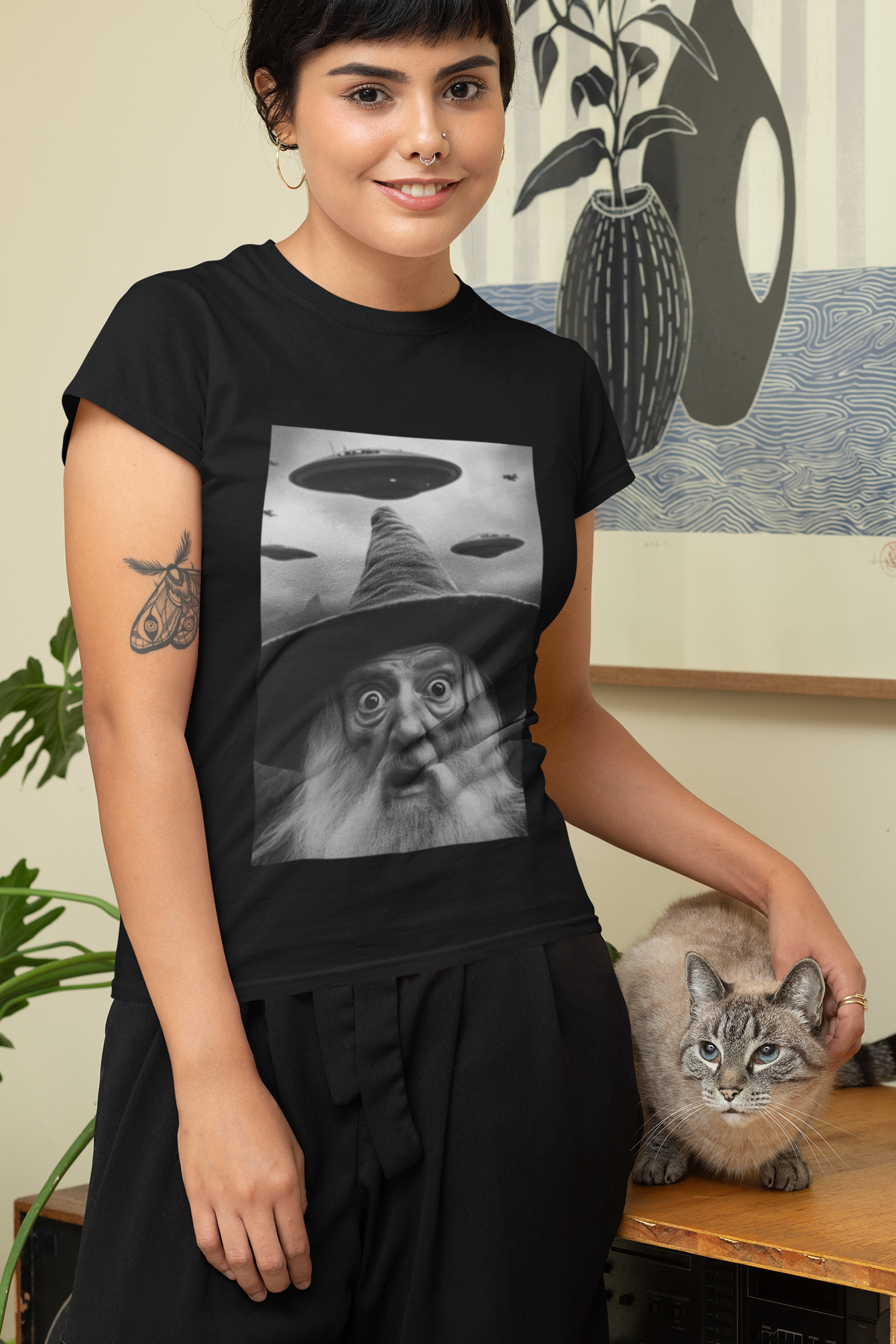 Damen T-Shirt Funny Wizard with Ufos  lustiger Zauberer mit Ufos