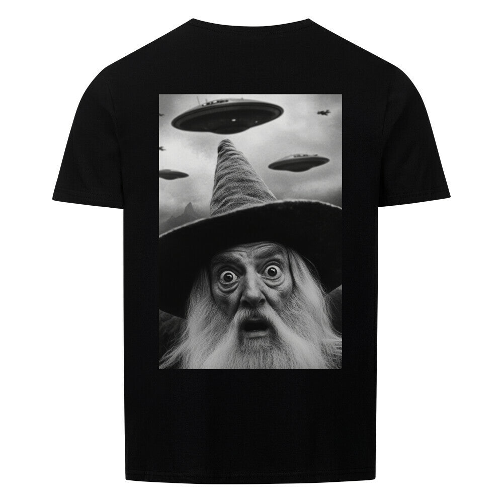 T-Shirt Unisex Funny Wizard with Ufos Backprint lustiger Zauberer mit Ufos