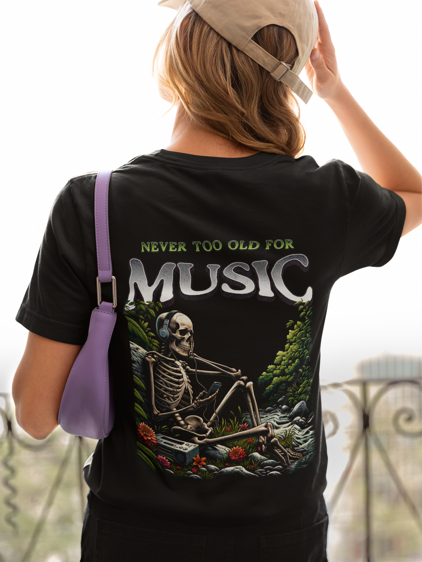 Damen T-Shirt Never too old for Music
